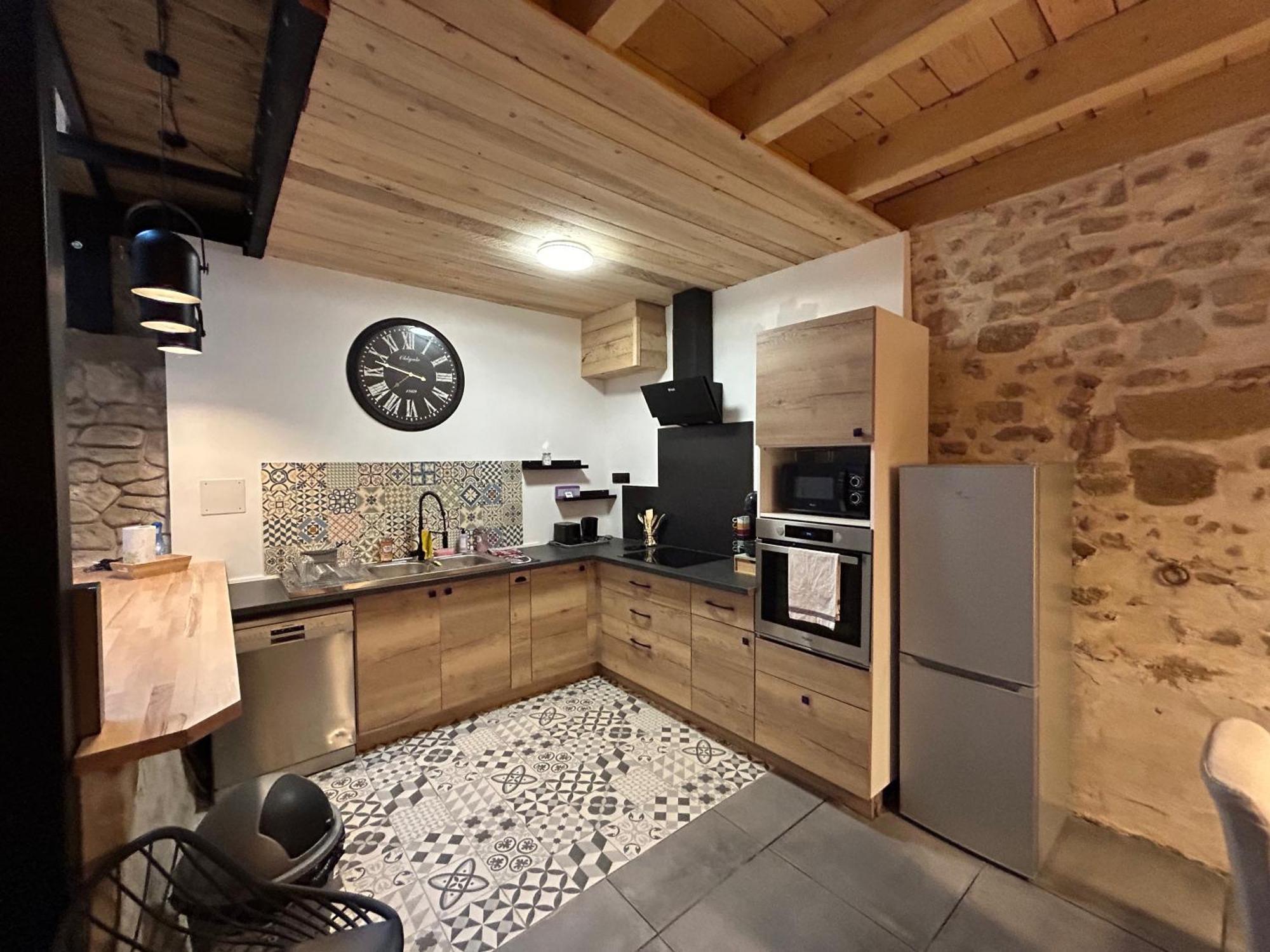 Loft Atypique Au Coeur De La Provence Holiday home